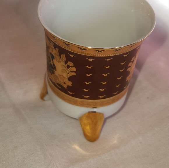 24Kt Gold Trim Footed Demi Tasse and Saucer - Picture 6 of 11